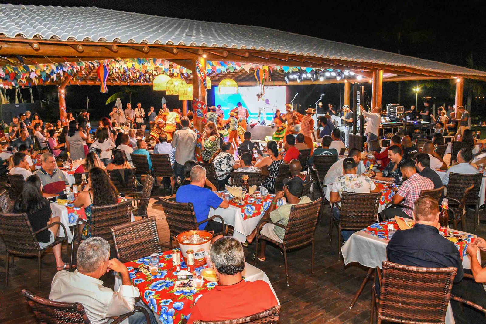 Evento especial reuniu diversas autoridades municipais e convidados na noite desta quinta-feira(18)