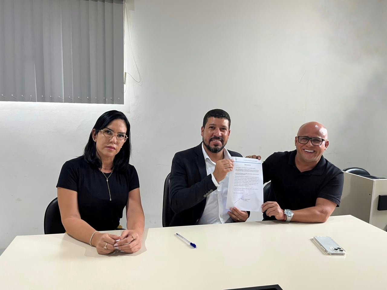 Prefeito Ricardo Flauzino inicia o ano com investimento de mais de R$ 1 milhão na reforma de escolas municipais