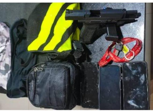 PM prende dupla com arma de fogo e moto adulterada em Eunápolis PM prende dupla com arma de fogo e moto adulterada em Eunápolis