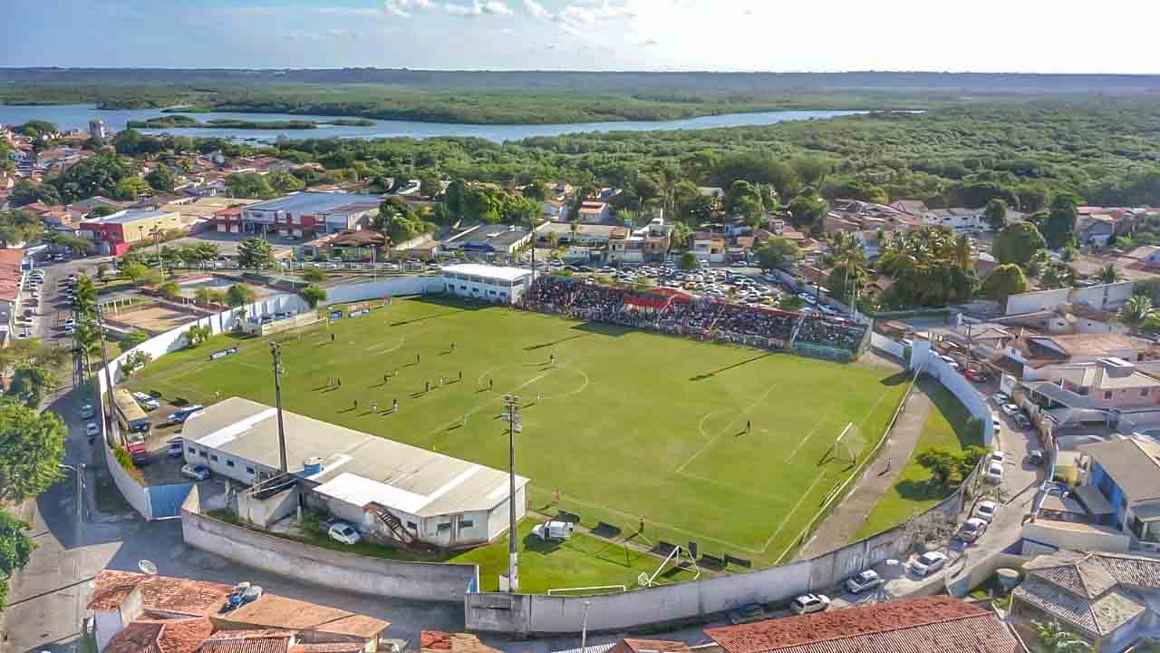 Estdio Agnaldo Bento, "Gigante da Feirinha". (Foto: Divulgao)