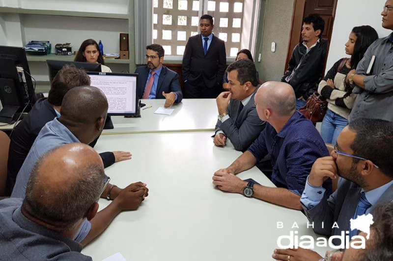 Com a deciso do TCU, gestor tem o aval para aplicar a totalidade do dinheiro em investimentos na educao. (Foto: Arquivo/BAHIA DIA A DIA)