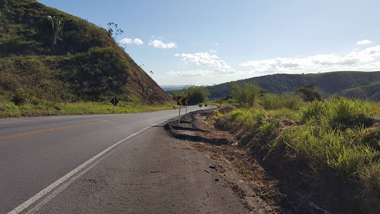 Perigo na rodovia Br101. (Foto: Luiz Brito)