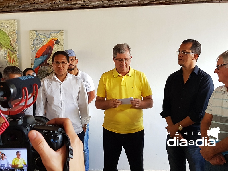 Ex-ministro, Juthay, que � atualmente pr�-candidato ao senado, agradeceu a receptividade e disse que possui emendas em Itabela. (Foto: Alex Gon�alves/BAHIA DIA A DIA)