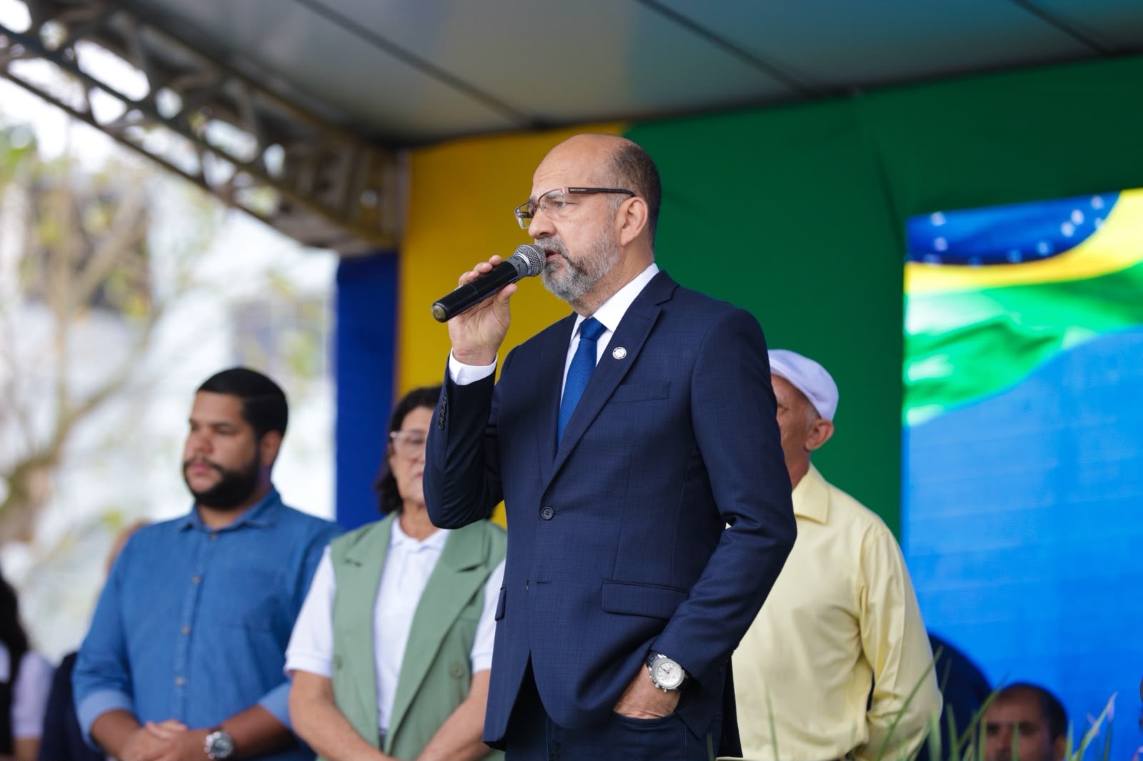 Prefeitura de Eun�polis realiza grande Desfile C�vico em celebra��o � Independ�ncia do Brasil