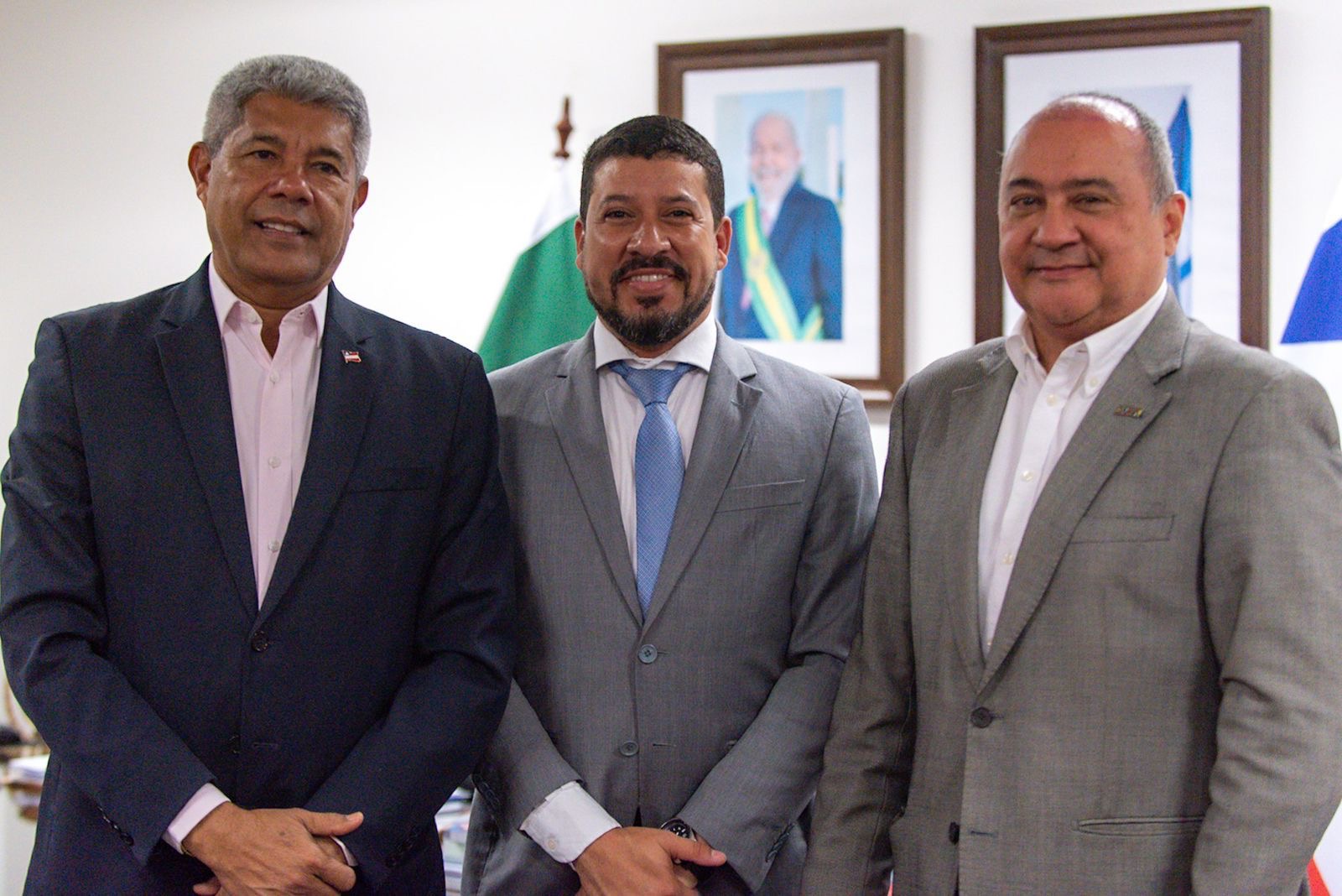Em Salvador, prefeito Ricardo Flauzino se re�ne com governador Jer�nimo Rodrigues e garante novos investimentos para Itabela