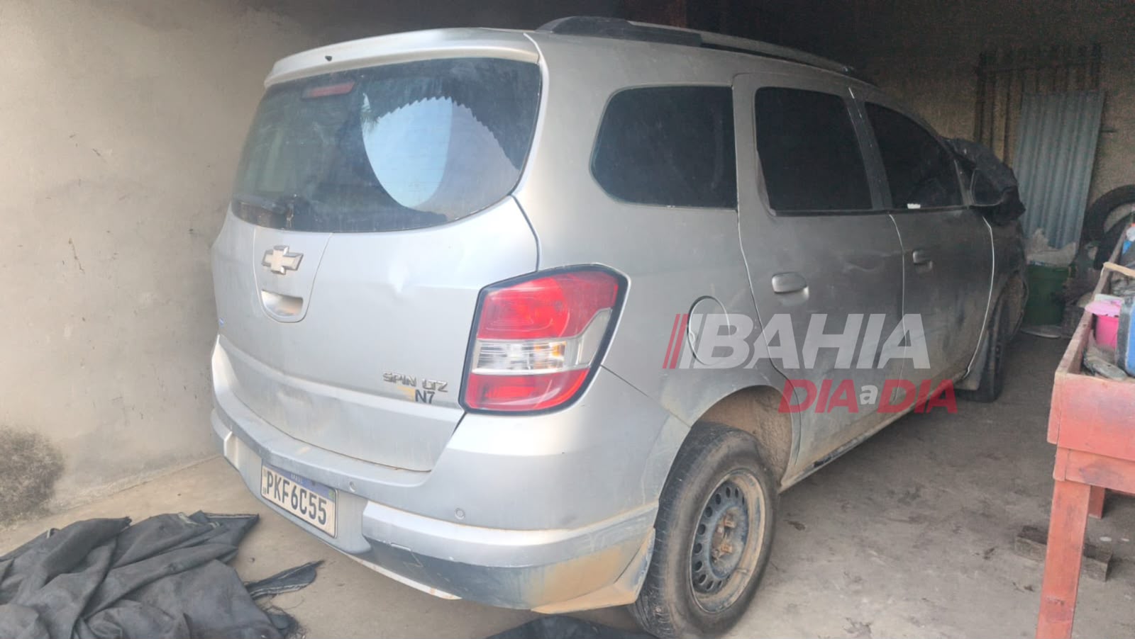 Três suspeitos de homicídios ligados ao tráfico morrem em confronto com a polícia em Itabela Três suspeitos de homicídios ligados ao tráfico morrem em confronto com a polícia em Itabela
