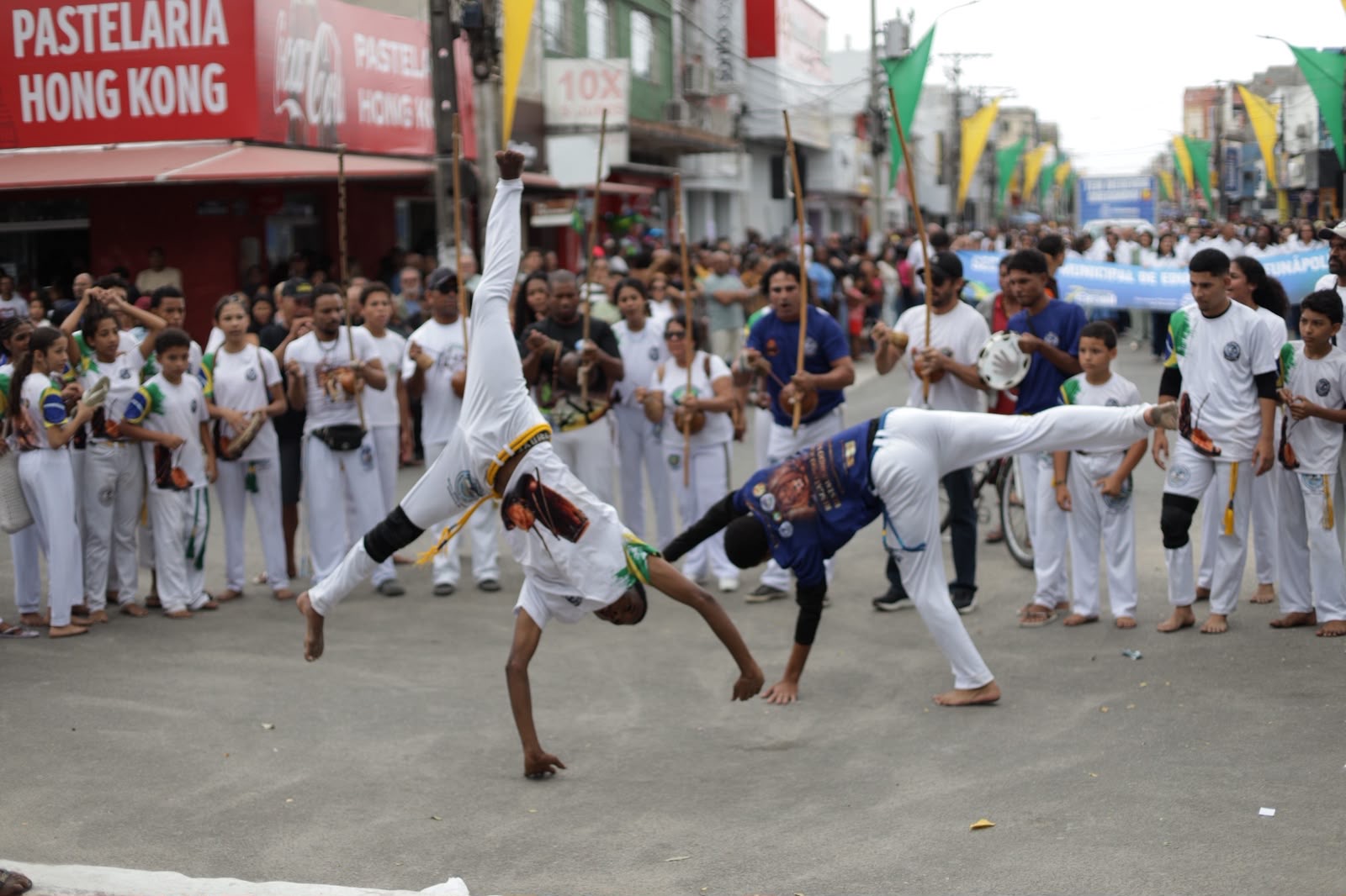 Prefeitura de Eun�polis realiza grande Desfile C�vico em celebra��o � Independ�ncia do Brasil