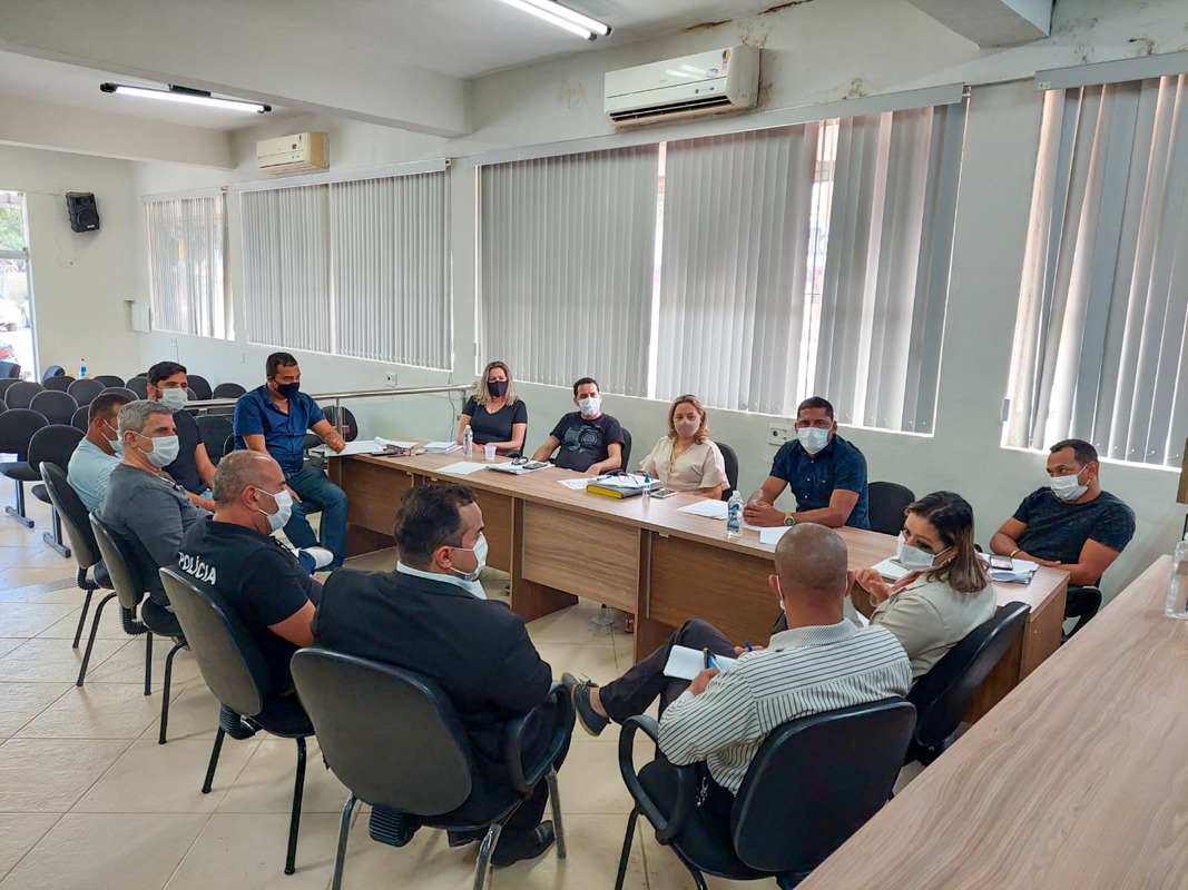 Segurana pblica de Itabela  discutida em reunio na Cmara de Vereadores. (Foto: Divulgao)