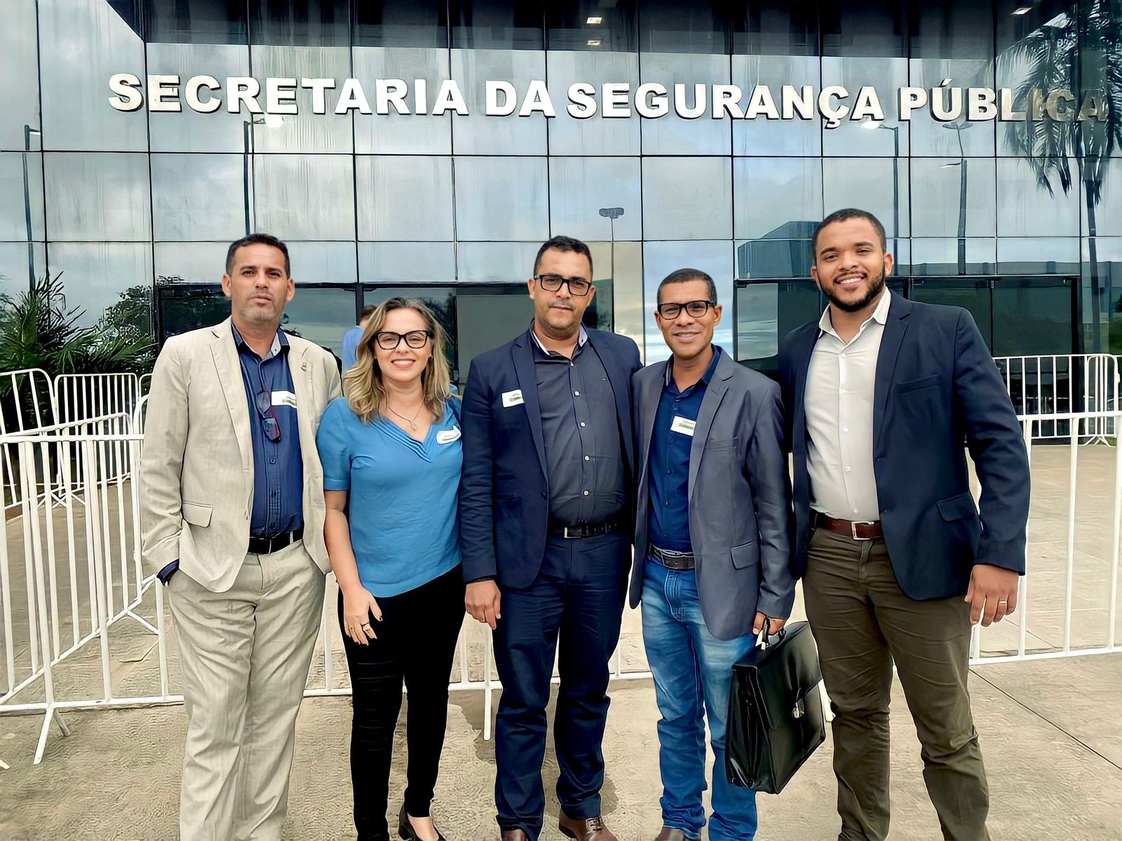 Vereadora Vnia, esteve em secretarias estaduais, junto com grupo de vereadores fazendo solicitaes de melhorias para Itabela. (Foto: Divulgao)