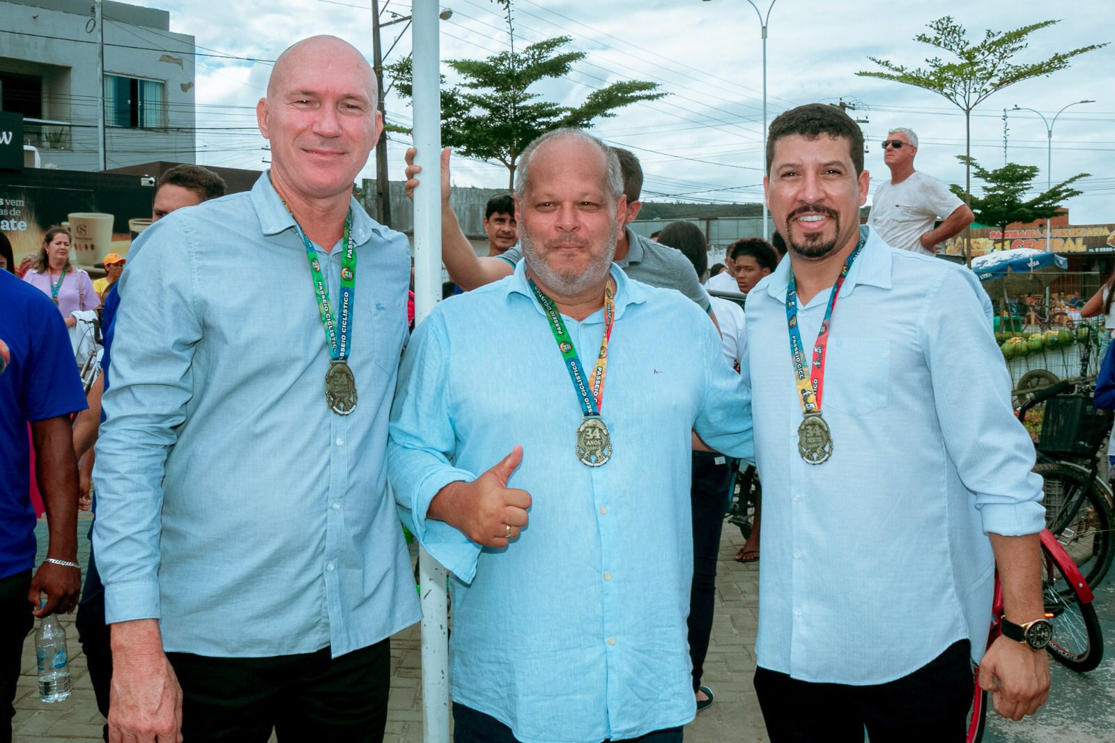 Prefeito Francisqueto inaugura obras no aniversrio de 34 anos de Itabela. (Foto: Divulgao)