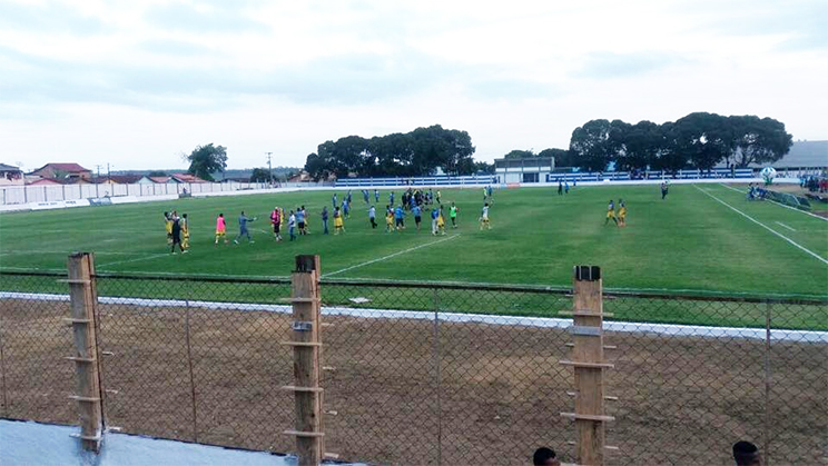 Lei marcou o gol de falta para a seleo de Eunpolis. (Foto: Divulgao)