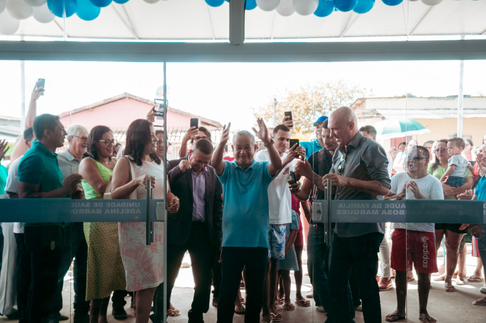 Prefeito Francisqueto inaugura unidade de sade avaliada em R$ 1 milho com recursos prprios em Monte Pascoal - (Foto: Divulgao)