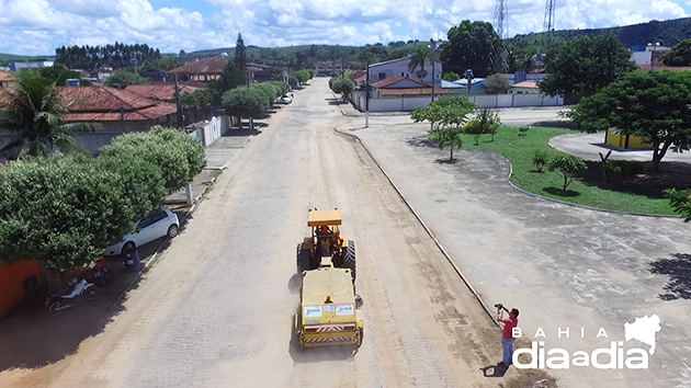 Varredeira Mecanizada dar eficincia no servio de limpeza pblica em Itabela. (Foto: Beto Muniz/Drone)