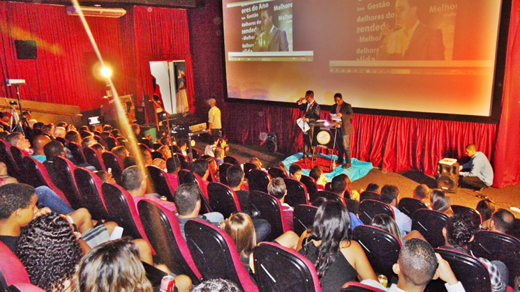 Prmio Imprensa de Itamaraju ser realizado no Cine Teatro Orion no dia 14 de maio. (Foto: Divulgao)