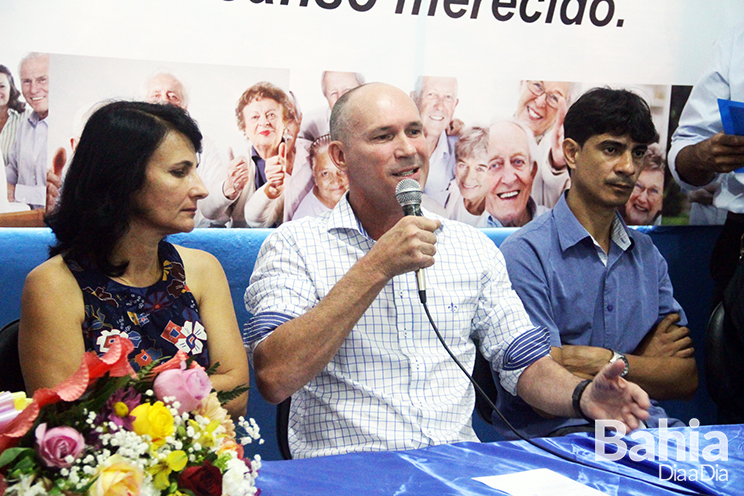 .Prefeito ressaltou que as aposentadorias desses servidores representam a segurana dos seus benefcios. (Foto: Alex Gonalves/BAHIA DIA A DIA)