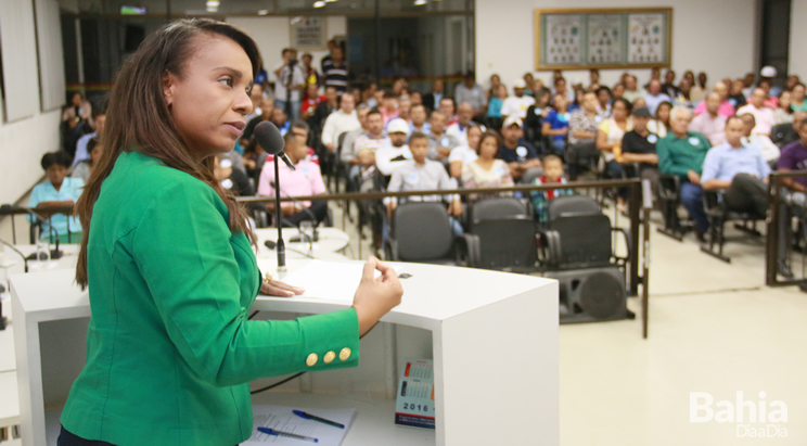 Deputada Tia Eron, destaca o compromisso do PRB com Faf. (Foto: Alex Barbosa)