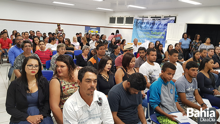 Seminrio abre dilogo com a juventude sobre polticas pblicas. (Foto: Alex Gonalves/BAHIA DIA A DIA)