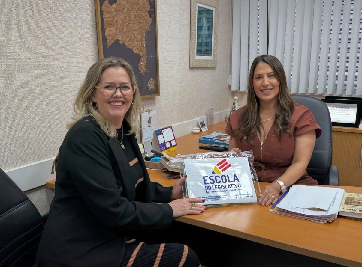 Presidente da Câmara Simone Sossai garante adesão de Itabela ao Projeto Multiplicar Presidente da Câmara Simone Sossai garante adesão de Itabela ao Projeto Multiplicar