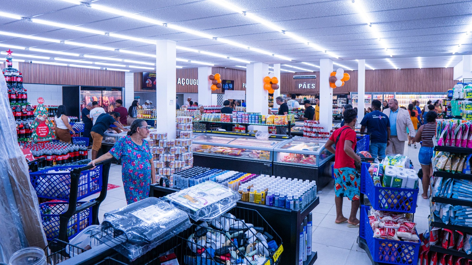 Conhea a engenheira civil e designer de interiores Paola Dias, responsvel pela reestruturao do novo Supermercado Cabrlia em Itabela